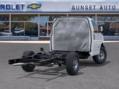 2026 Chevrolet Express Cutaway 3500 1WT