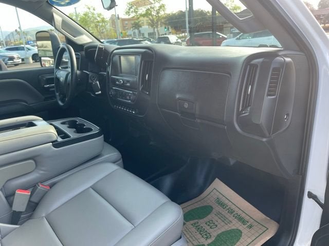 2022 Chevrolet Silverado 5500 HD Work Truck