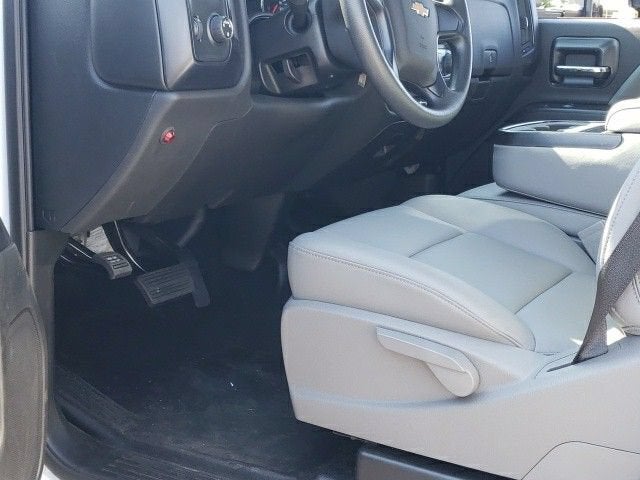 2023 Chevrolet Silverado 5500 HD Work Truck