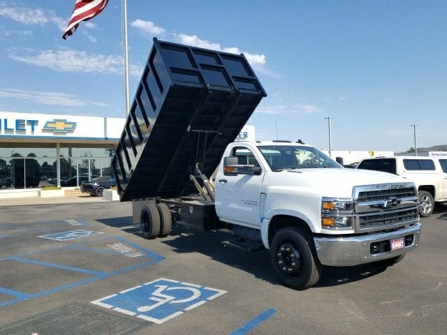 2023 Chevrolet Silverado 5500 HD Work Truck