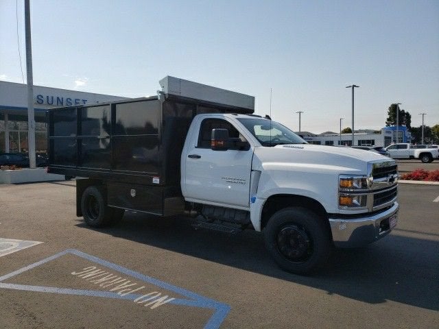 2023 Chevrolet Silverado 5500 HD Work Truck