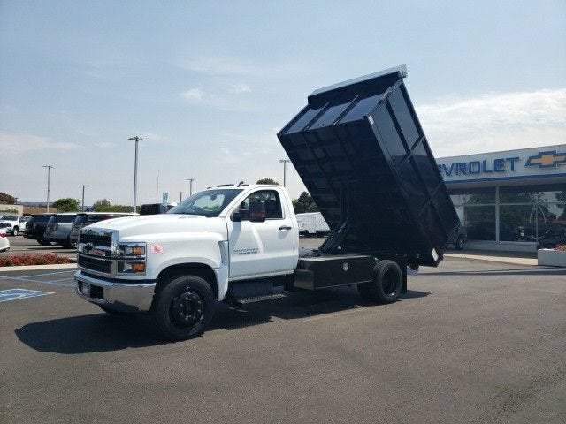 2023 Chevrolet Silverado 5500 HD Work Truck