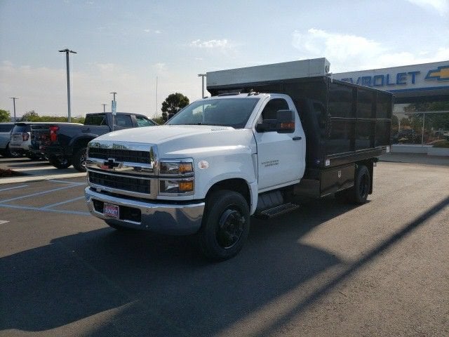 2023 Chevrolet Silverado 5500 HD Work Truck